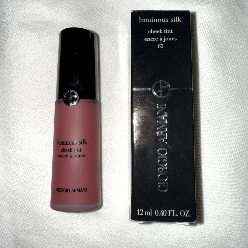 Giorgio Armani luminous silk cheek tint